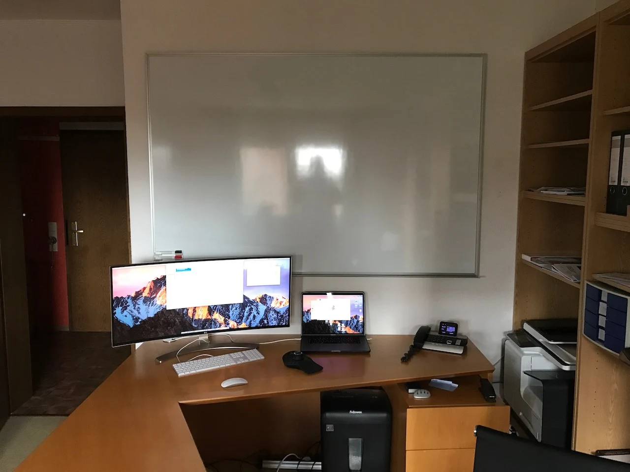 02.03.2017 - Erstes Büro eingerichtet